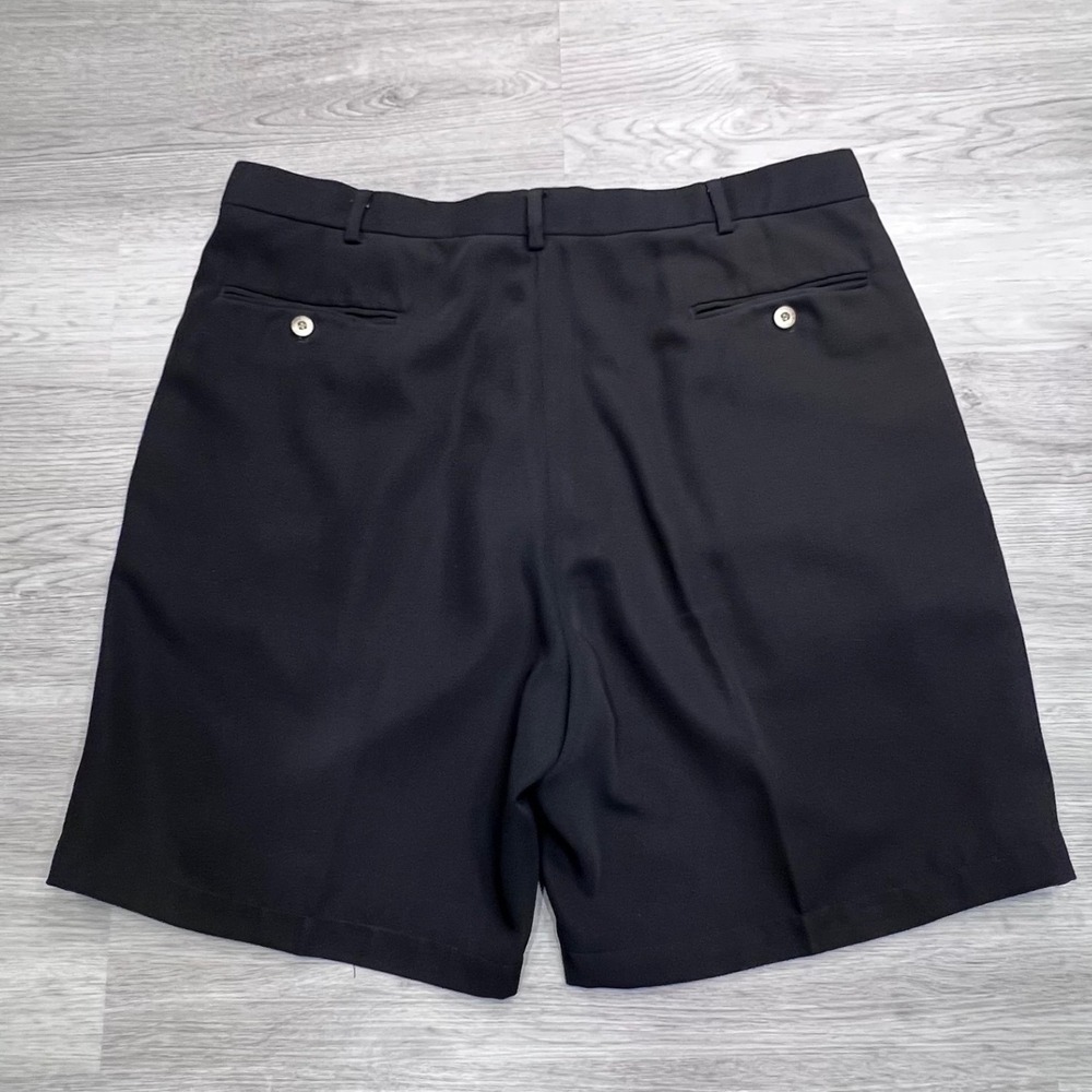 Greg Norman Collection Mens Black Pleated Golf Shorts Size 38 Embroidered Shark - Picture 2 of 14
